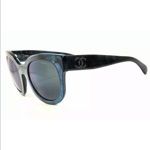 New Chanel Sunglasses Blue Black never worn